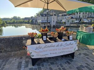 Stand de fleurs au bord de la Vézère